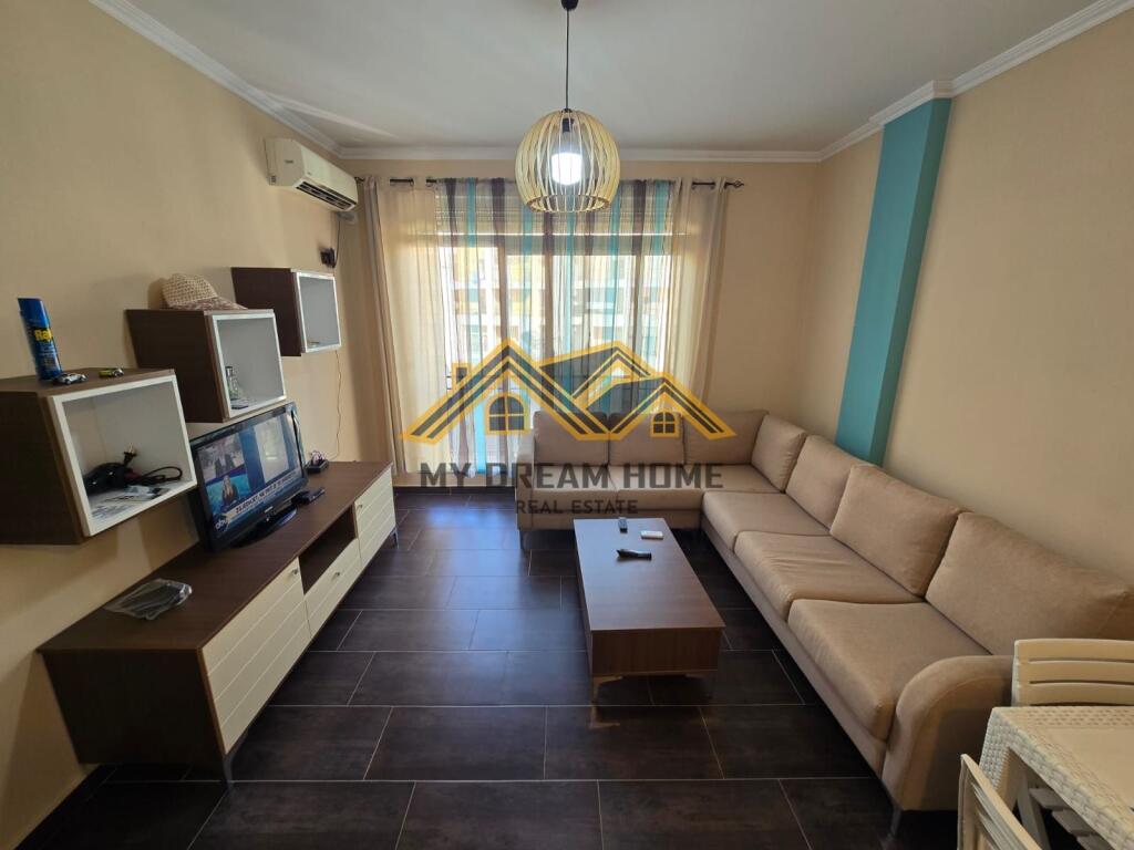 AFFITTASI APPARTAMENTO 1+1 PRESSO SHKEMBI KAVAJES