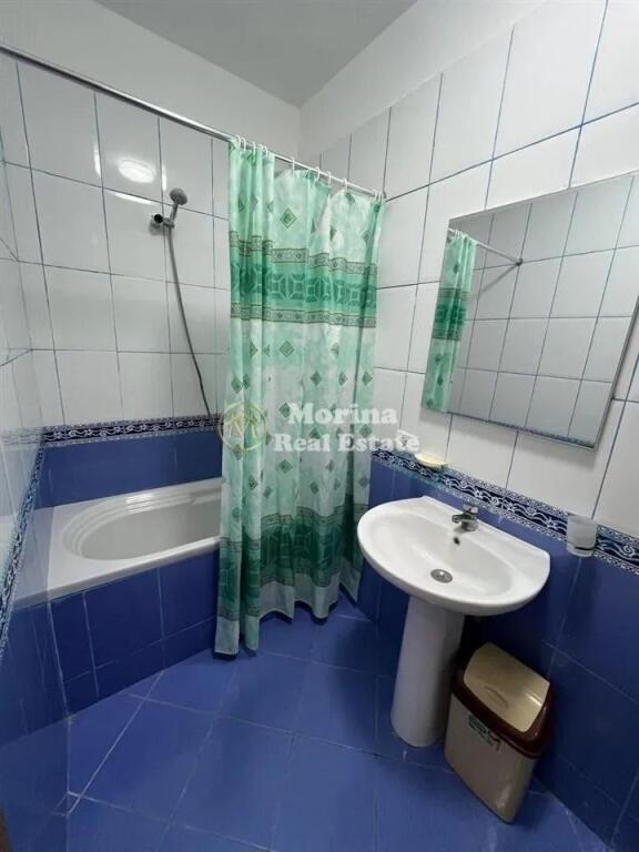 Affitto, Appartamento 1+1, Blloku, 800 euro/mese