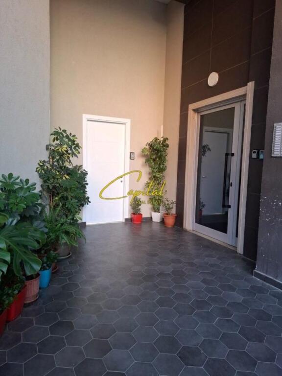 OFFICE FOR RENT 95 M2 CENTER 800 EURO