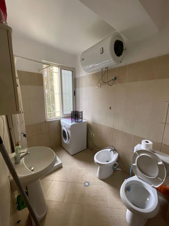 🏡 GARZONIERE ME QERA – Plazh Florida, DurrëS