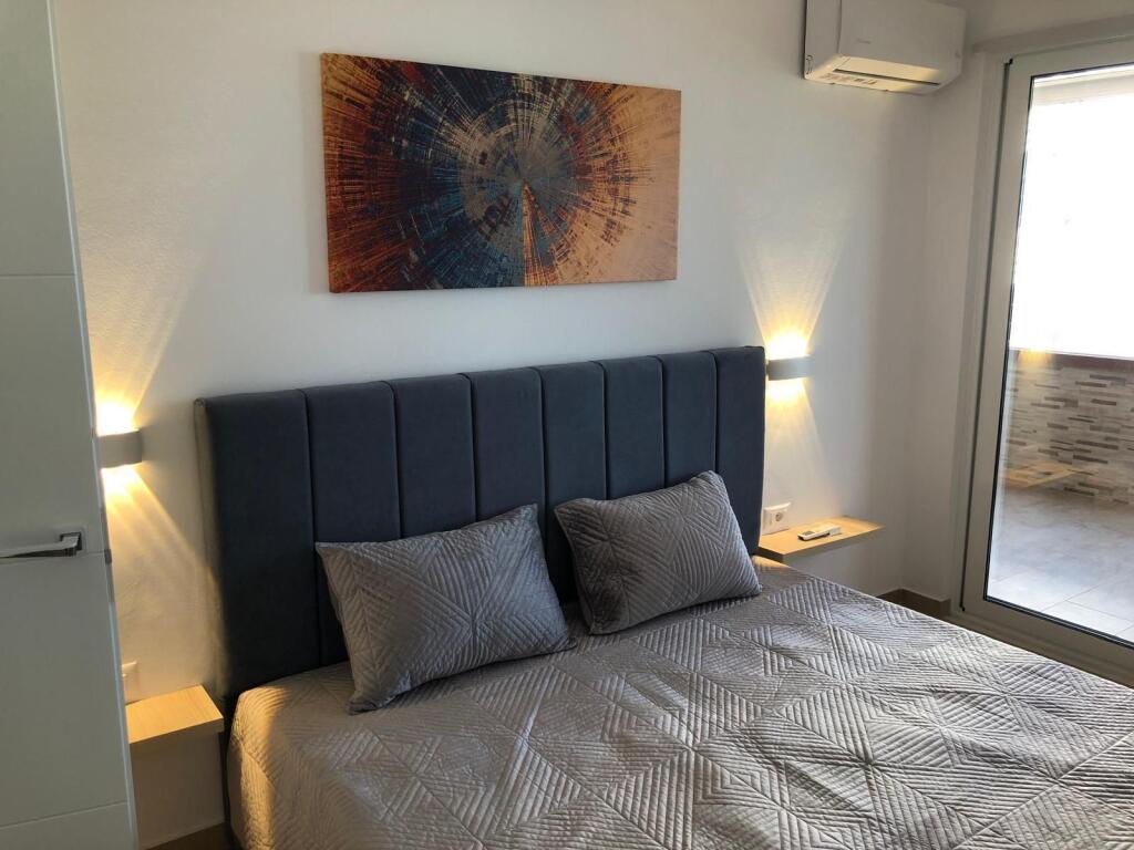 Apartament për shitje me pamje deti