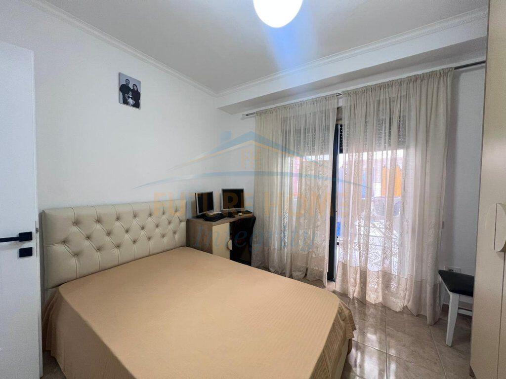 For sale, Apartment 2+1+2, Fresku, Tirana.