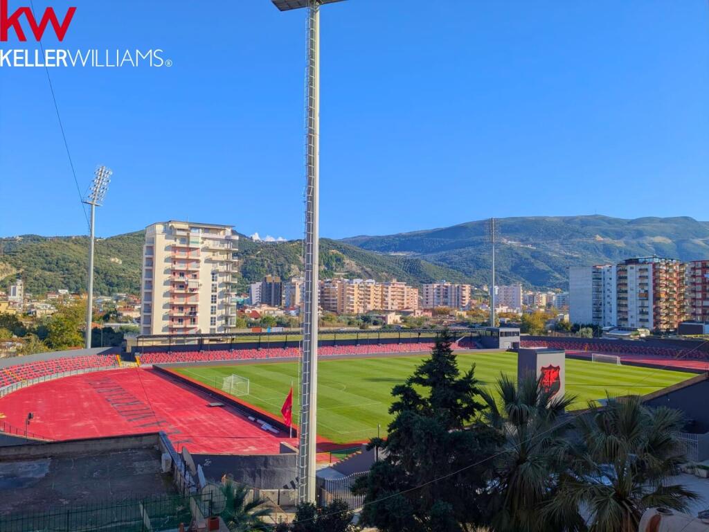 🆕🏡 JEPET ME QIRA APARTAMENT 2+1+2  NE QENDER QYTETI  VLORE