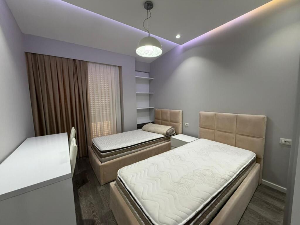 Apartament 3+1 per qira tek Kdra e Diellit.