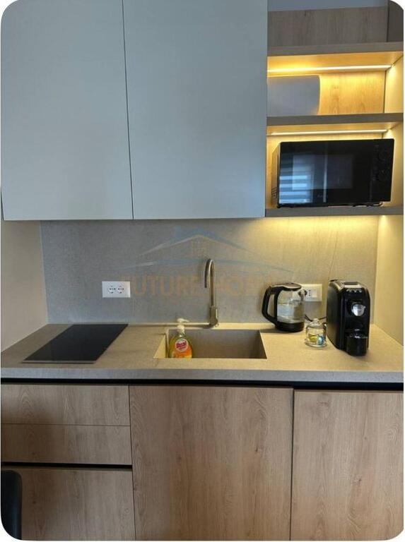 Qera, Garsoniere, Qendër, Tiranë.