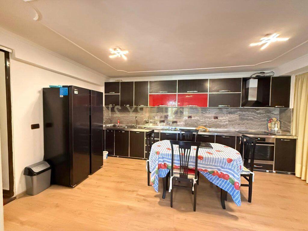 Appartamento 2+1 in vendita a Myslym Shyri