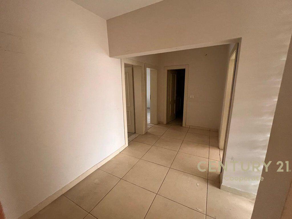 OKAZION! SHESIM GODINË 3-KATËSHE, RRUGA E DIBRËS AFËR QSUT 450,000 €