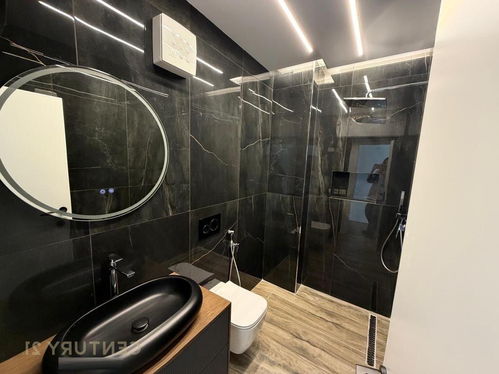 Jepet me qira apartament 2+1+2