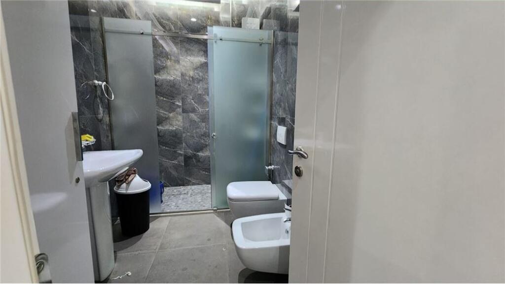 Office for rent Kika 2