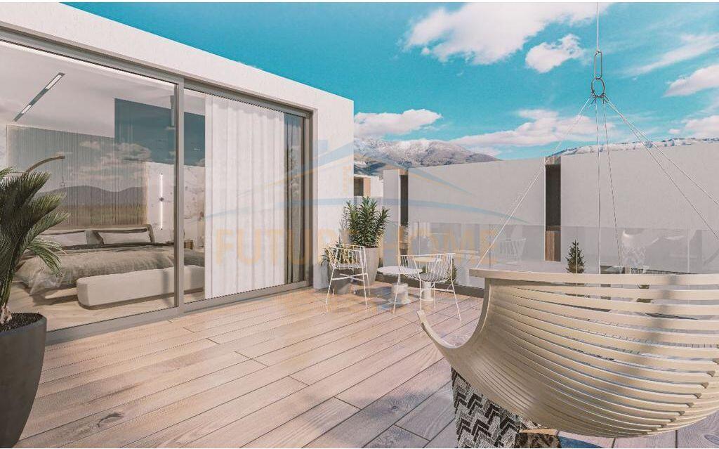 In vendita, Villa Individuale, Farke