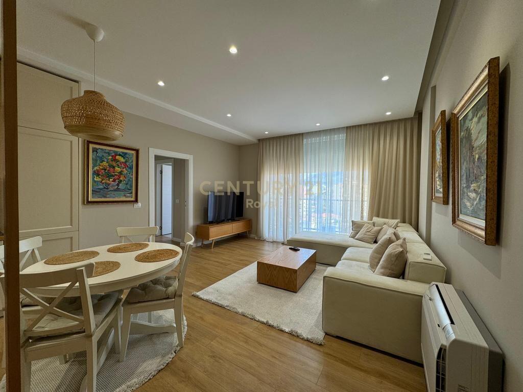 FOR RENT 2+1+2 APARTMENT AT 21 DECEMBER