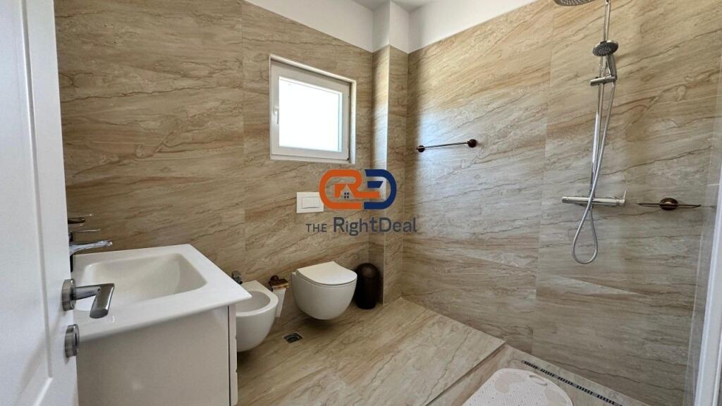 Shitet Super Vile 3 Kateshe Individuale Ne Mullet!!!