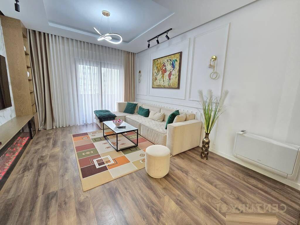 APARTAMENT 3+1+2 PER SHITJE