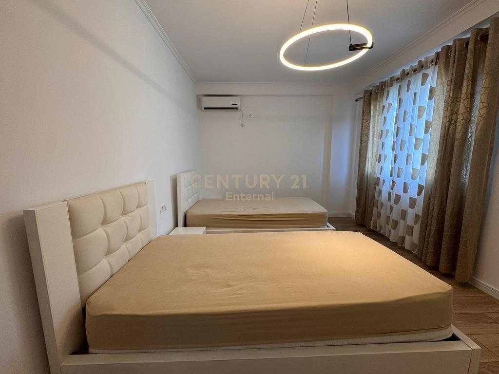 Appartamento 2+1 in affitto all'ingresso della residenza 'Kodra e Diellit' 800 € /Mese