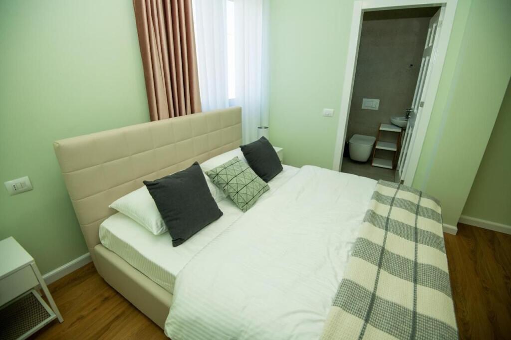 🏡 APPARTAMENTO IN AFFITTO 2+1+2 VILA ZOGUT DURRES