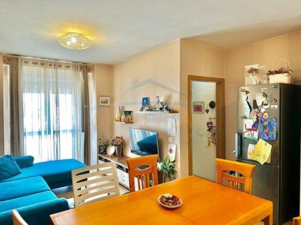 Shitet, Apartament 2+1, Kompleksi Magnet, Rruga Ndre Mjeda, Tirane.