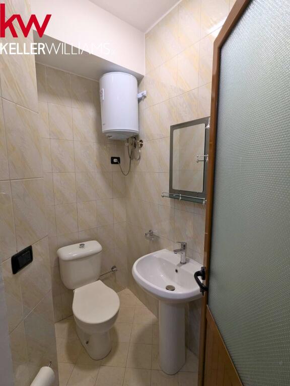 🆕🏡 JEPET ME QIRA APARTAMENT 2+1+2  NE QENDER QYTETI  VLORE