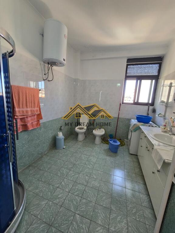 JEPET ME QERA APARTAMENT 1+1, KALI I TROJES PLAZH, DURRES.