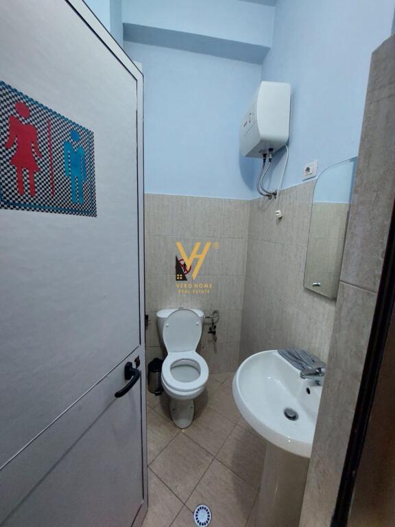 SHOP FOR RENT 60 M2 ON ELBASAN STREET 40,000 LEKE