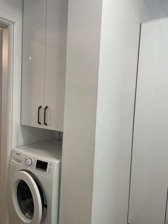 🏡Apartament modern 2+1 me qira në Plazh, Durrës