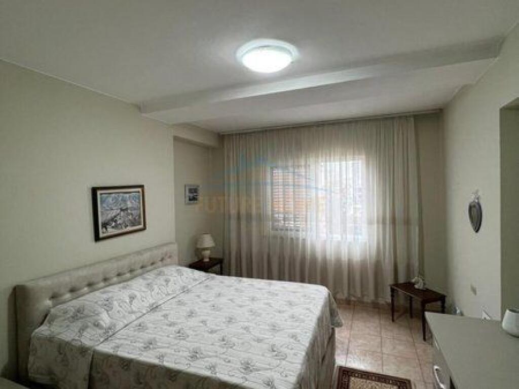 Rent, Apartment 2+1, Wilson Square, Tirana