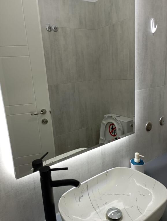 Apartament me qera te Caza Italia !