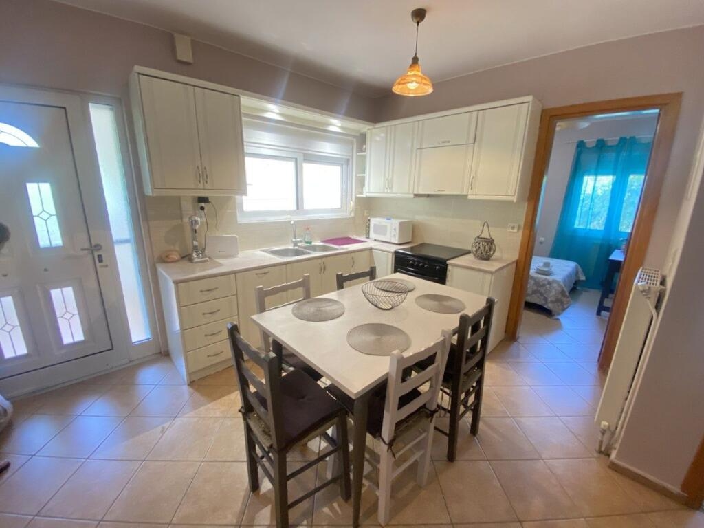 Apartament Me Qera 1+1 Tek Rruga e Kavajes (ID B2101332) Tirane