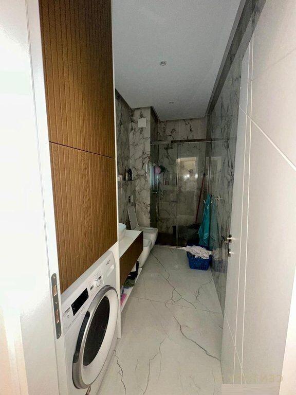 APARTAMENT 3+1+2 PER SHITJE