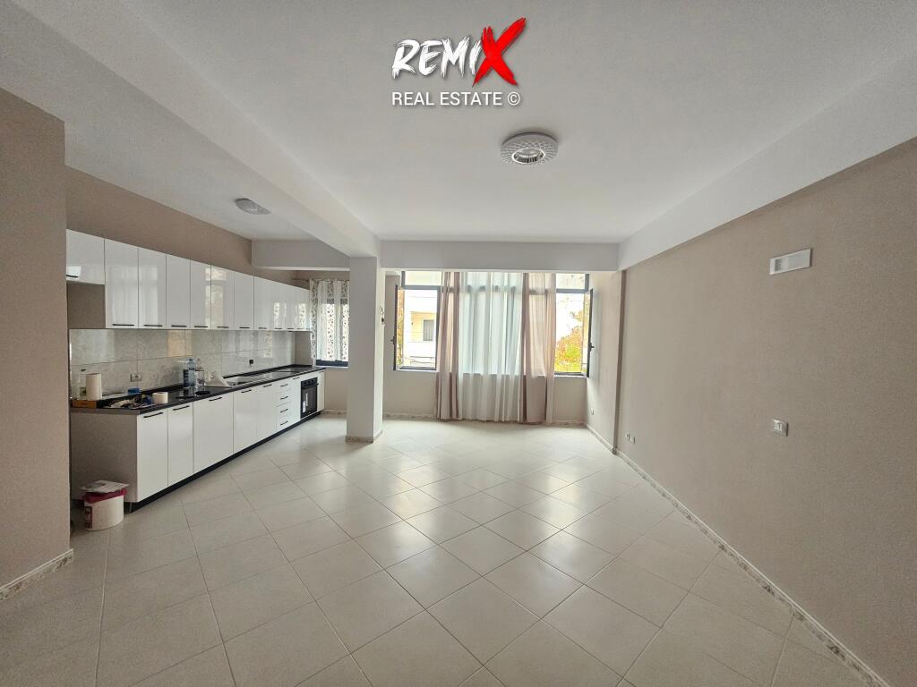 FOR RENT SUPER APARTMENT 3+1+2 NEAR THE STADIUM IN DURRËS