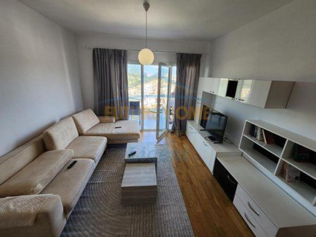 Shitet, Apartament 2+1, Kopshti Botanik , Tiranë.