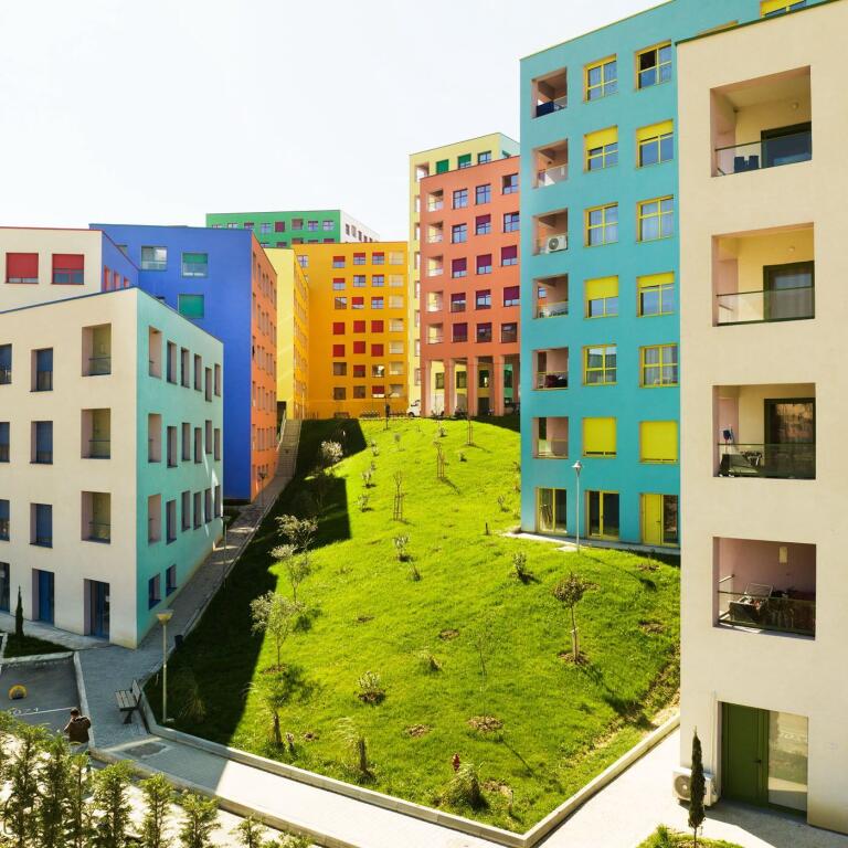 Jepet me qira apartament modern 1+1 në Ali Demi – Rezidenca Mangalem 21, faza Kadiu!
