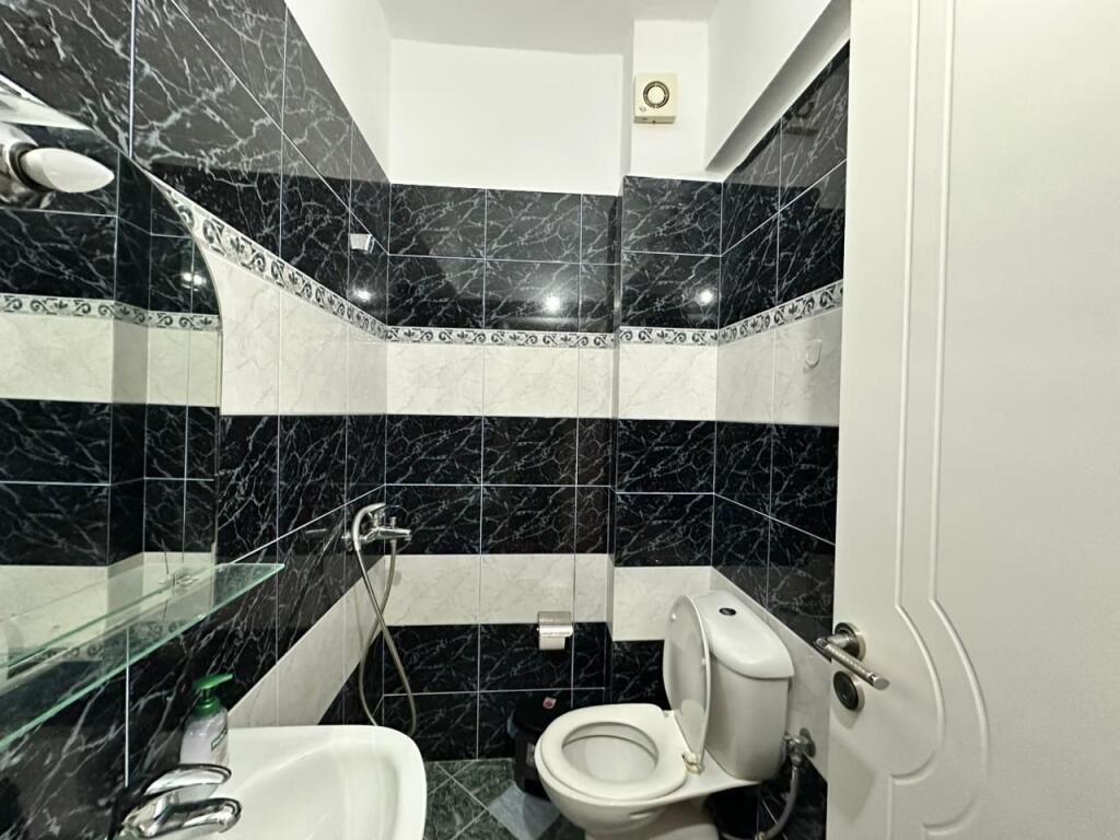 Apartment 2+1 for Rent in Uje te Ftohte, Vlore