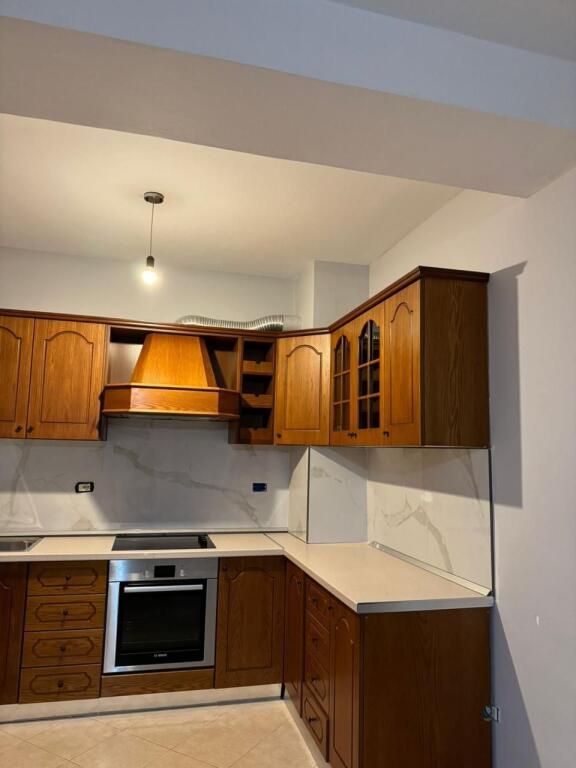 APPARTAMENTO 2+1 IN AFFITTO IN VIA ROBERT SHVARC