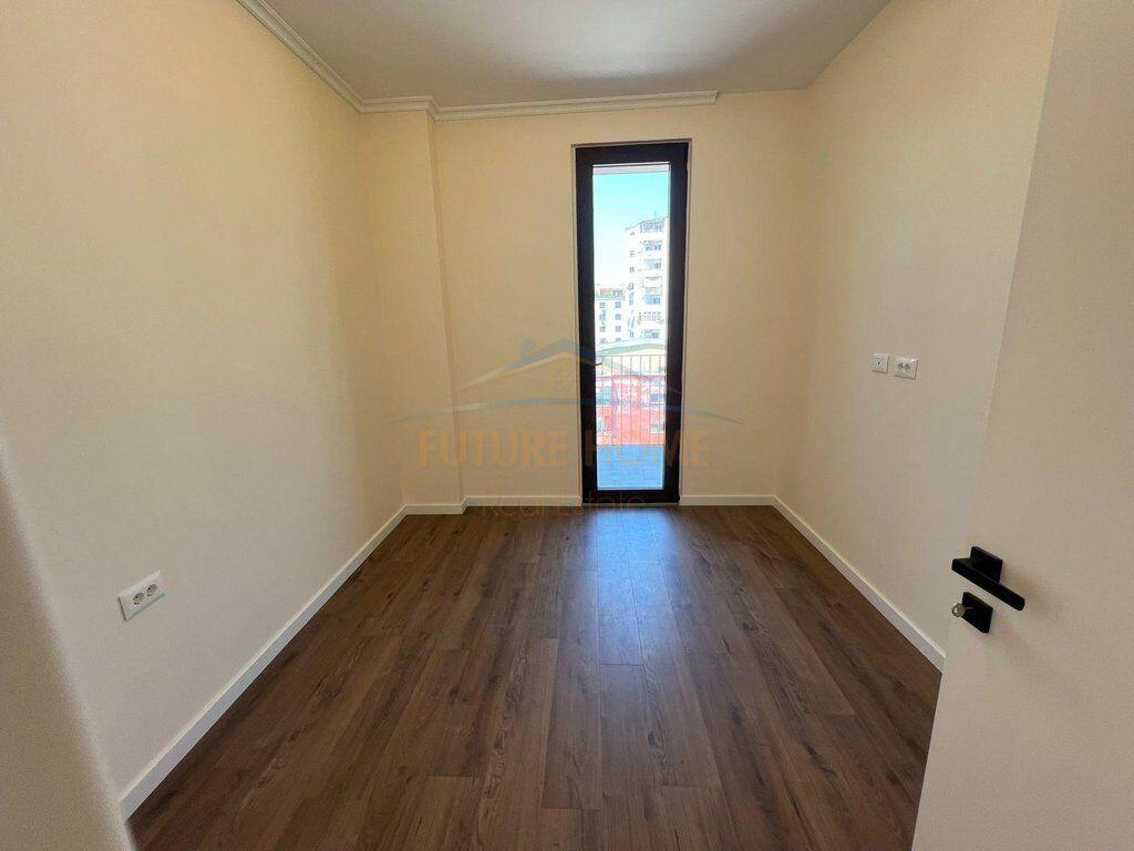 JEPET ME QERA APARTAMENT 2+1+2 , REZIDENCA ALTANA, KOMUNA PARISIT
