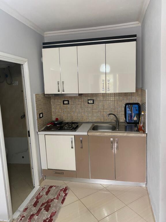 STUDIO APARTMENT FOR RENT - NEAR USHTARI PANJOHUR, OPPOSITE EUROPE CAFE, STUDIO APARTMENT FOR RENT, AREA 40M².