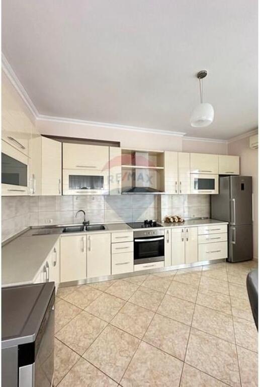 APPARTAMENTO 3+1+2 2 POSTI AUTO GIARDINO ZOOLOGICO