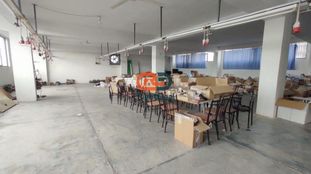 Tek Ish Frigoriferi ,Shitet Godine Biznesi Trekateshe!!!