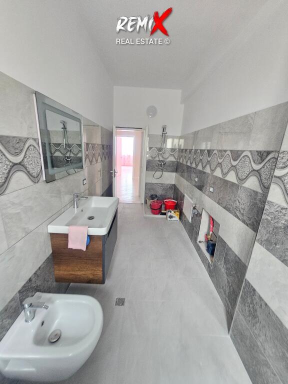 FOR RENT SUPER APARTMENT 3+1+2 NEAR THE STADIUM IN DURRËS