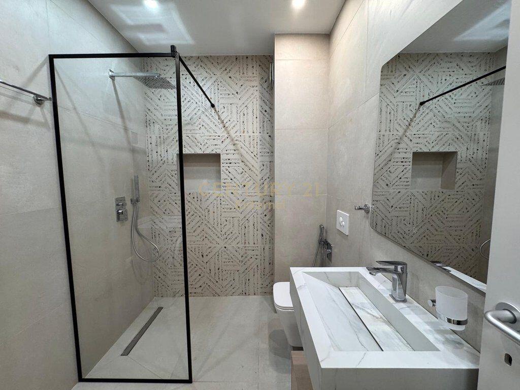 Appartamento 2+1 in affitto all'ingresso della residenza 'Kodres se Diellit' 800 €