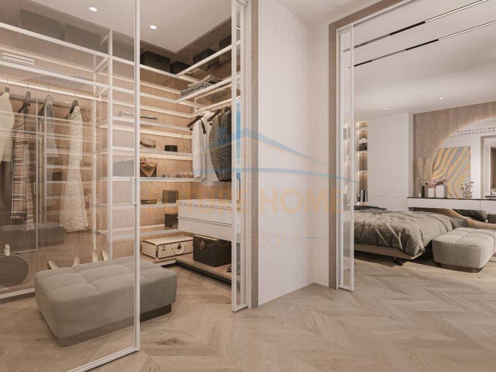 In vendita, Villa Individuale, Farke