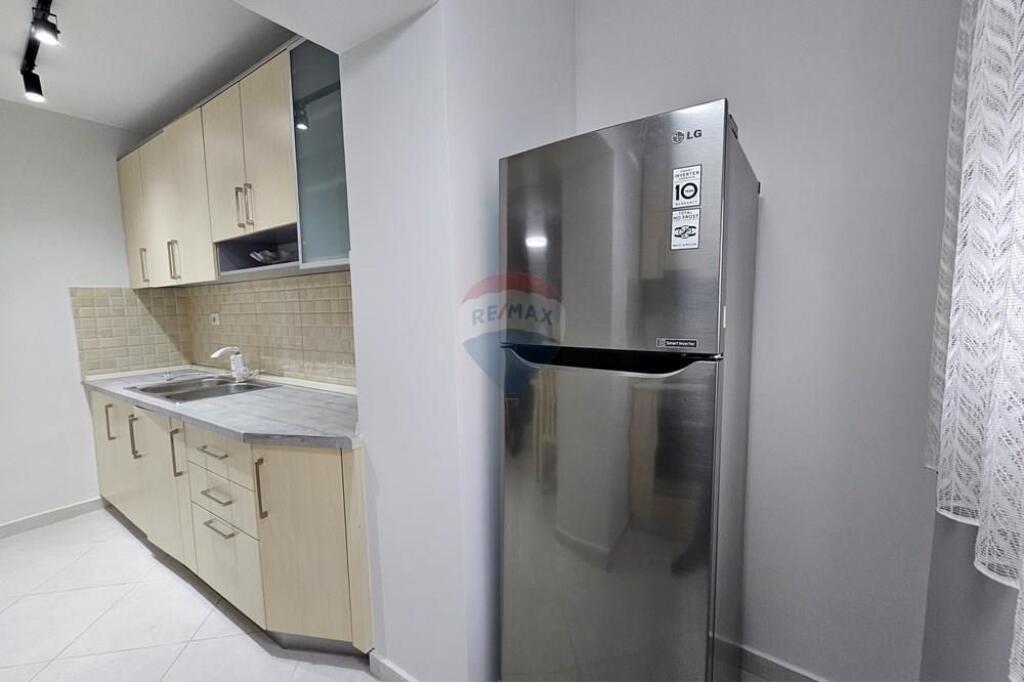 Apartament 1+1 me qira tek Shkolla E Baletit!