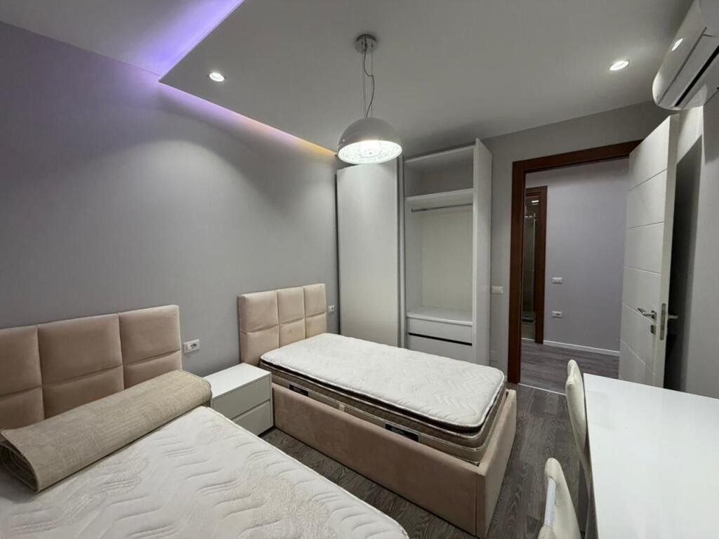 Apartament 3+1 per qira tek Kdra e Diellit.