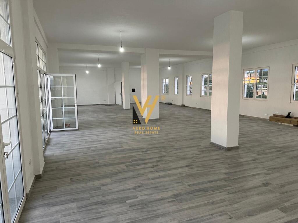 250 M2 PREMISES FOR RENT IN PASKUQAN 2,500 EURO