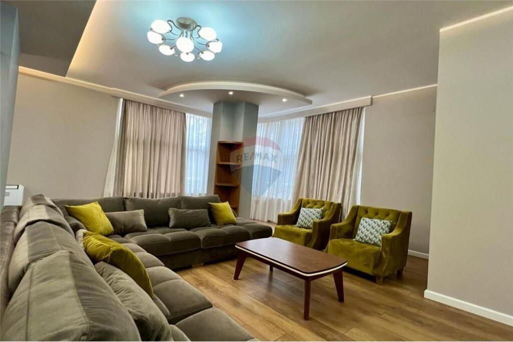 kat vile me qera , 4+1 tek Bill Klinton