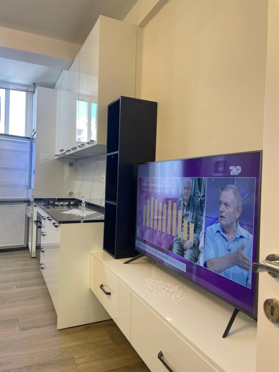 🏡Apartament modern 2+1 me qira në Plazh, Durrës