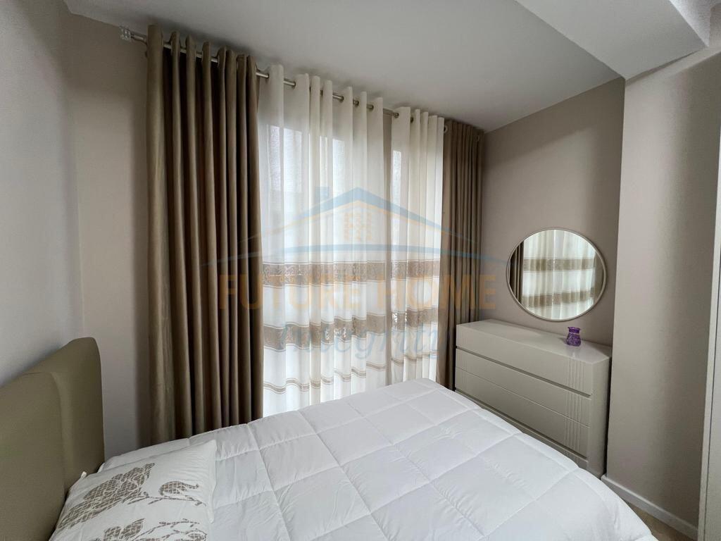 In affitto appartamento 2+1+balcone in Via Mine Peza, Golden Tower Residence.