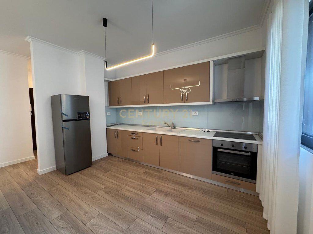 Apartament 2+1 per Qera ne hyrje te rezidences 'Kodra e Diellit' 800 € /Muaj