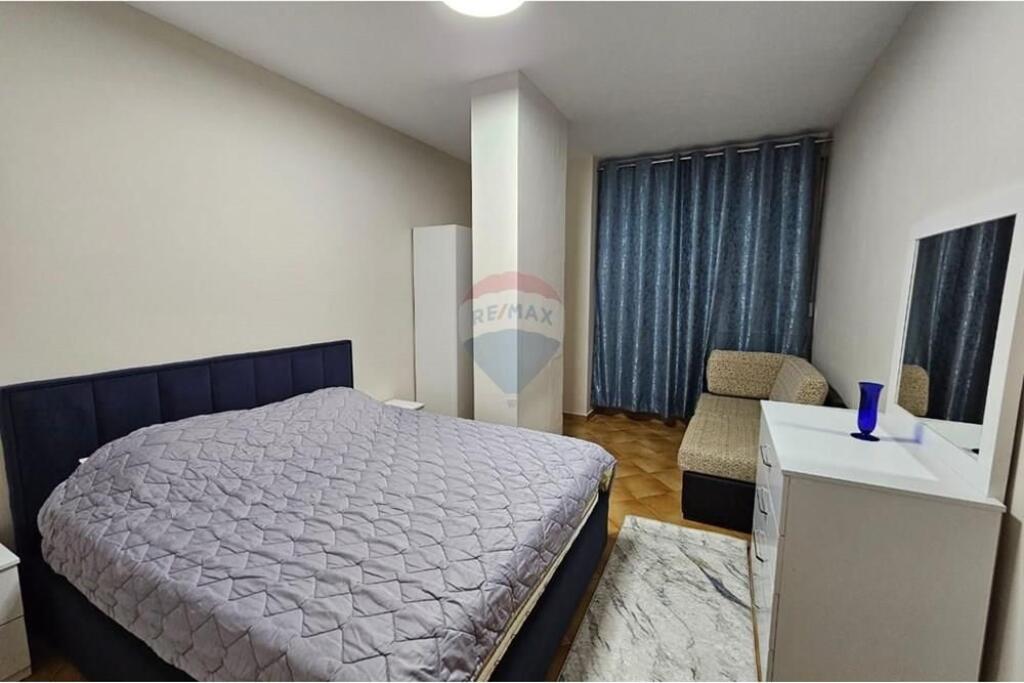 Apartment - For Rent - Willson Square