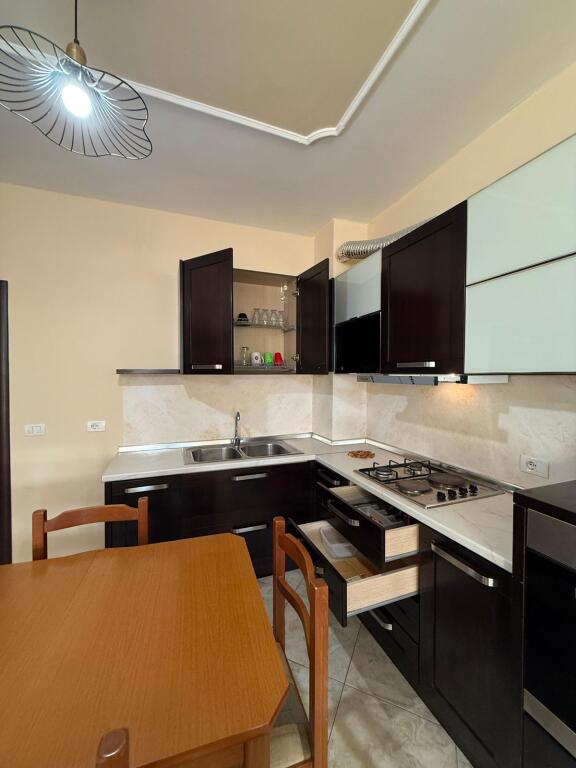 🏡 APARTAMENT ME QIRA 3+1+2 +2 BALLKONE ISH URT DURRES