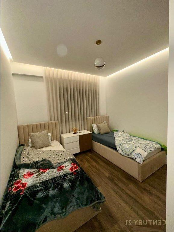 APARTAMENT 3+1+2 PER SHITJE